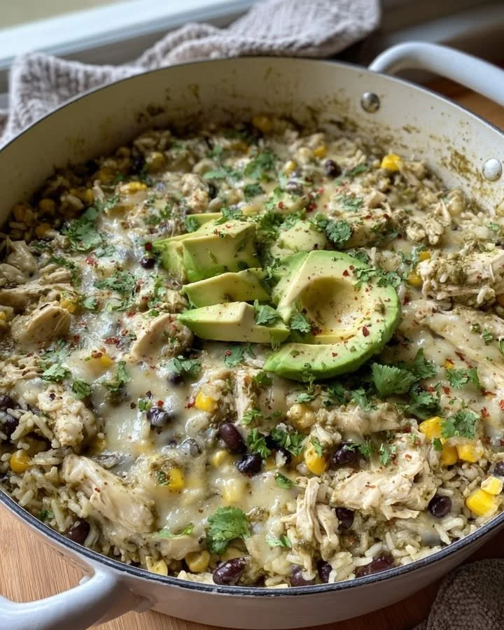 Dish of Green Sauce Chicken served with rice on a plate
