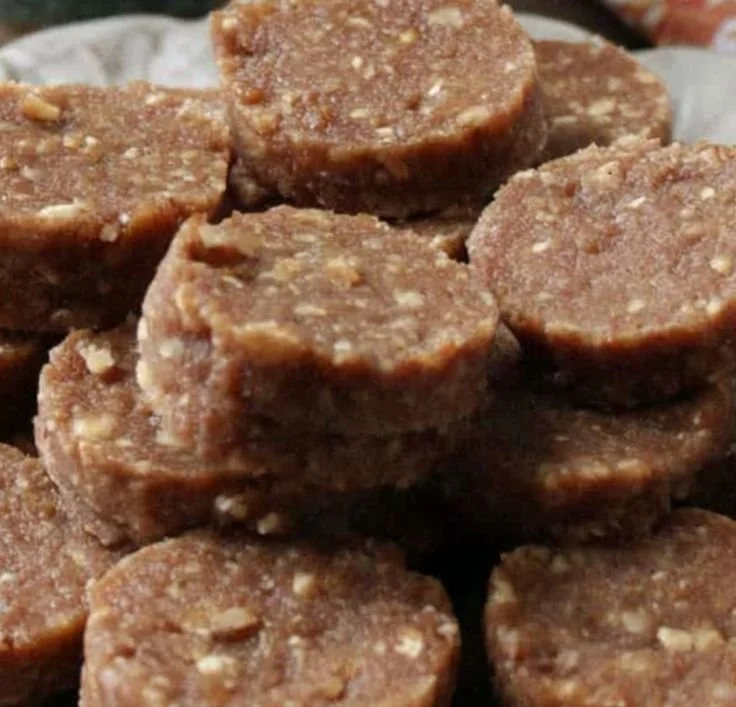 Delicious homemade apple crisp dog treats for happy pets