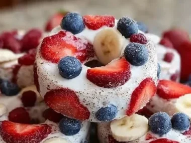 Fruit frozen donuts for dogs, a tasty and refreshing treat