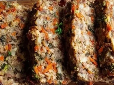 Bowl of homemade dog food made with fresh ingredients