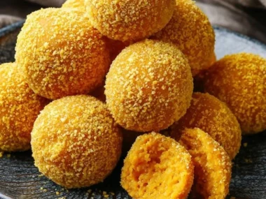 Delicious pumpkin balls that melt in your mouth, perfect fall dessert recipe