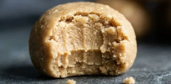 Homemade two-ingredient dog treats recipe with healthy ingredients.