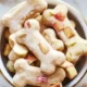 Homemade two-ingredient dog treats recipe for healthy snacks