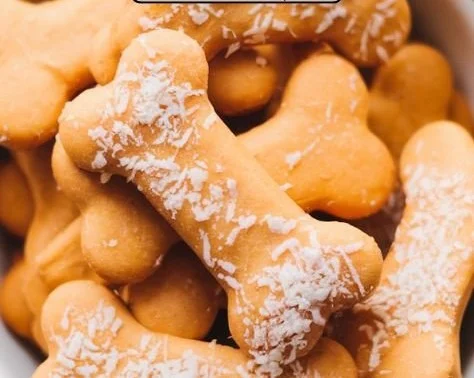 No-bake sweet potato and flax seed dog treats on a wooden table