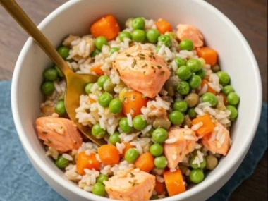 Healthy Salmon Brown Rice dog food for optimal canine nutrition