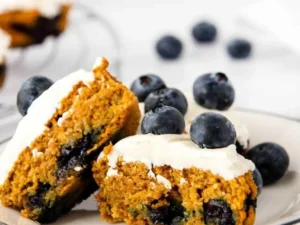 Delicious Blueberry Pupcakes for dogs made with fresh ingredients