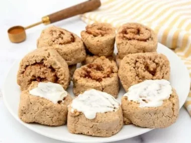 Homemade Cinnamon Roll Dog Treats for dogs