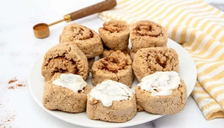 Homemade Cinnamon Roll Dog Treats for dogs