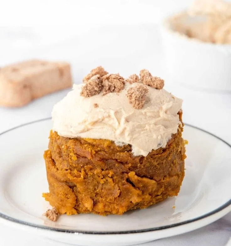 Delicious mug cake for dogs, perfect for a special treat.