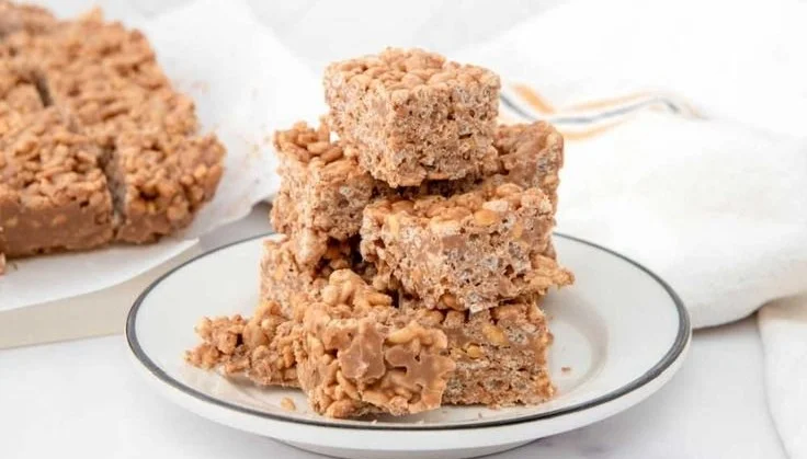 Homemade Rice Krispie Treats for dogs, a tasty and healthy dog snack.